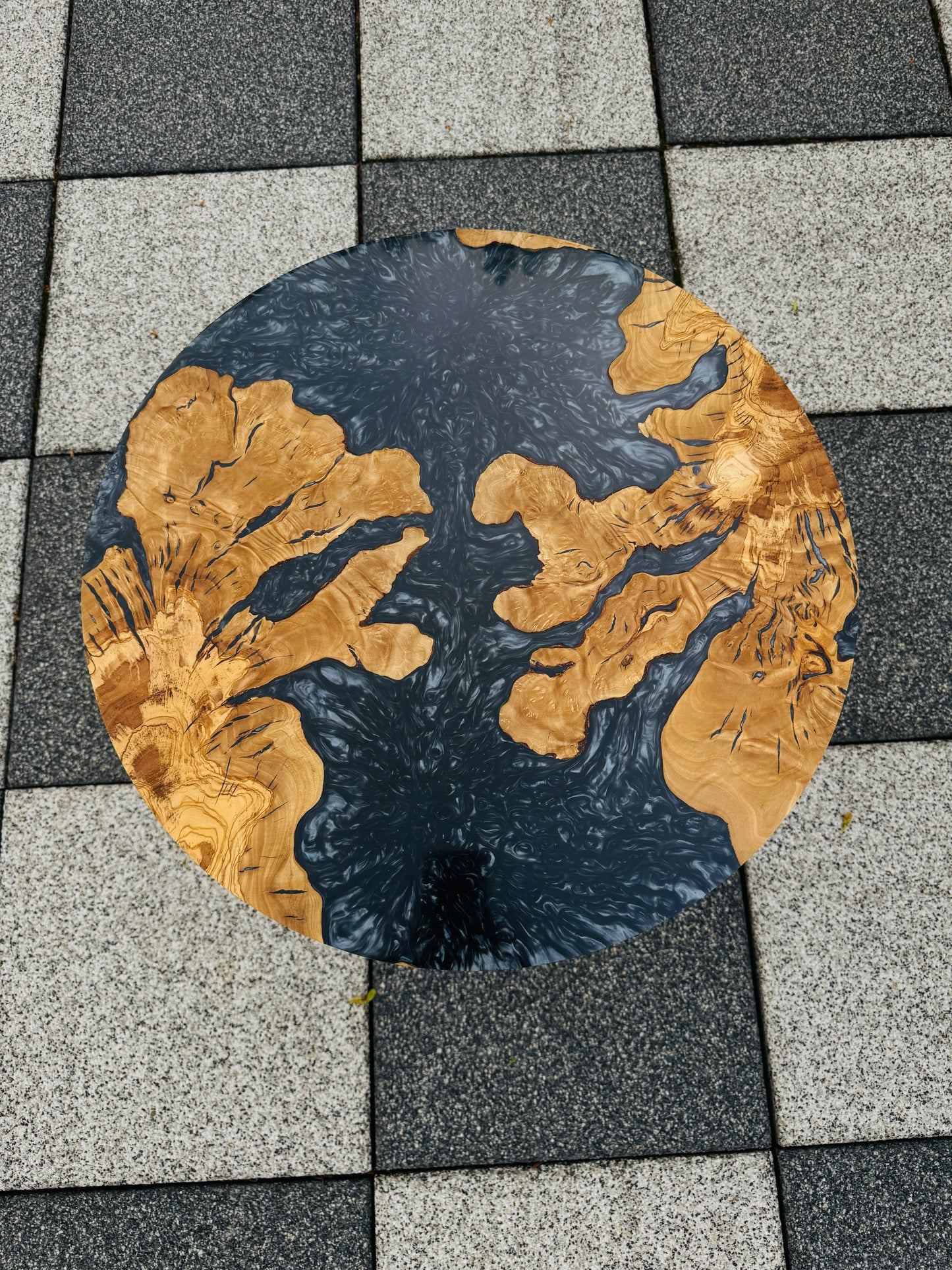Coffee table «Titan Flow»
