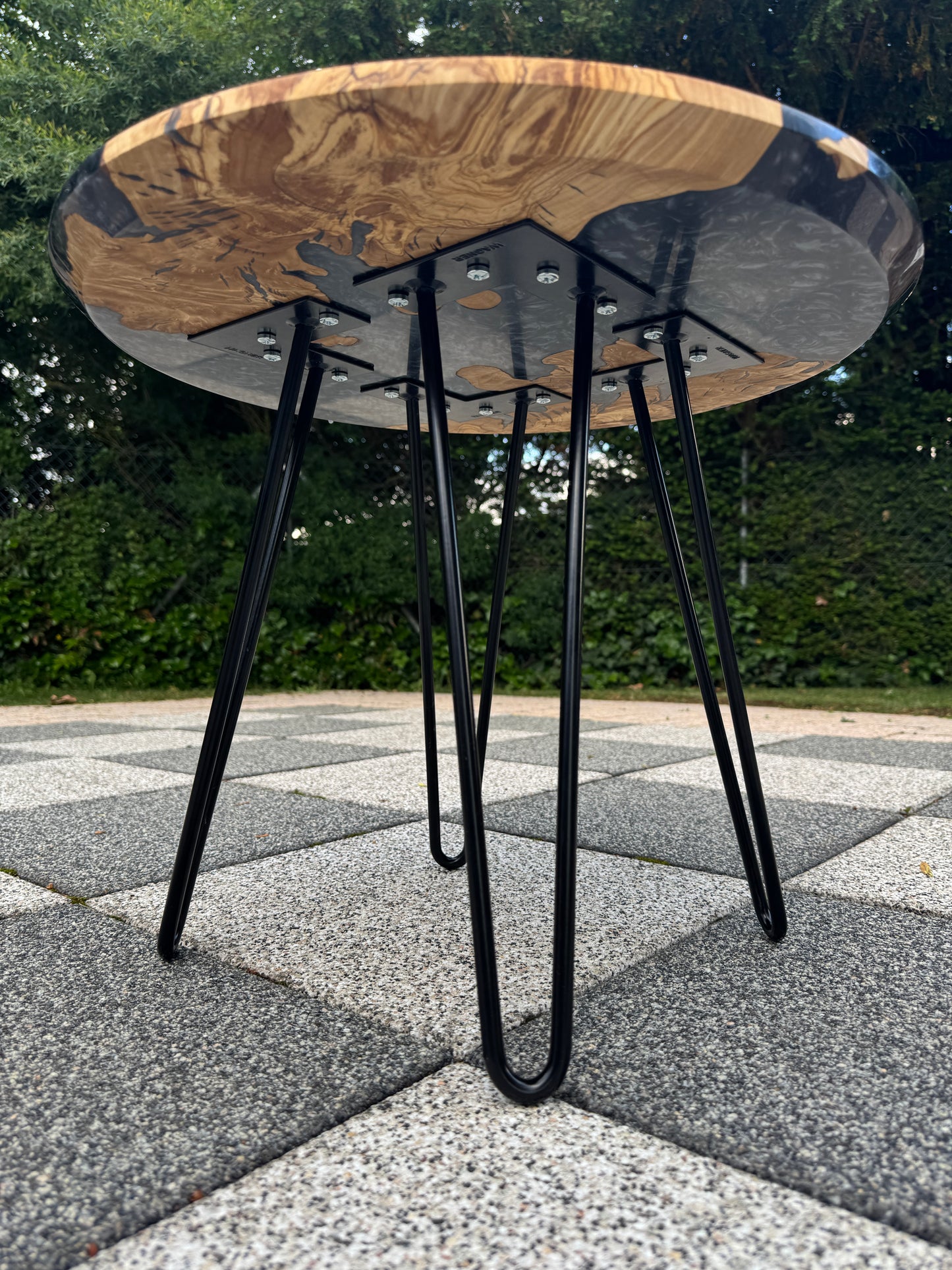 Coffee table «Titan Flow»