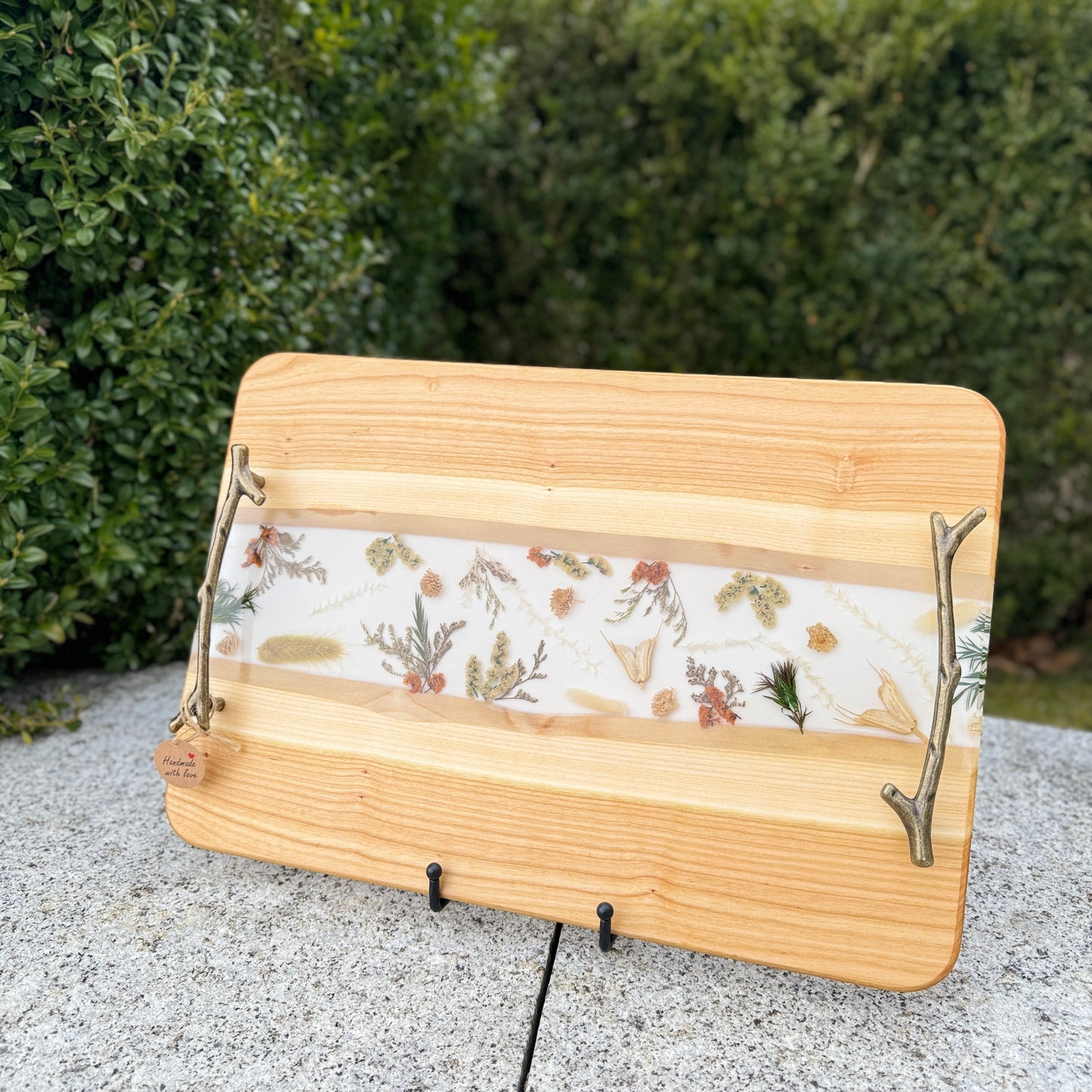 Flower Magic Tray - Serving tray made of wood and epoxy resin 